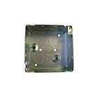 Boîte de conduits carrée en acier avec entrées défonçables concentriques Ortech BOX-52171-k